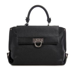 朗吉箱包產品綜合解析 圖片展示、加盟店評估與服裝系列介紹